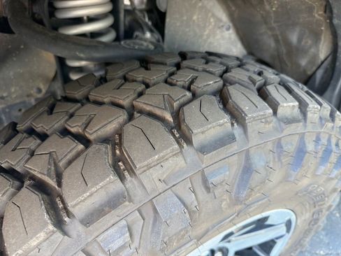 Used 2019 Toyota 4Runner TRD Off-Road Premium image 25