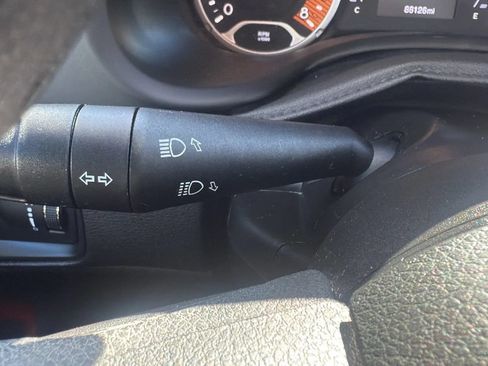 Used 2019 Jeep Renegade Sport AWD/4WD image 14