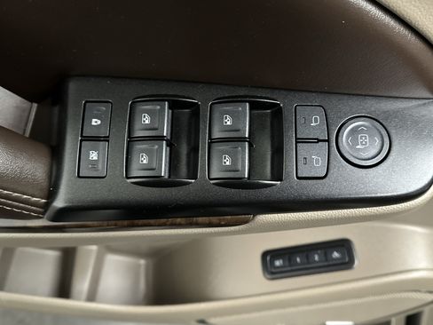 Used 2016 Chevrolet Tahoe LT w/ Off-Road Package image 21