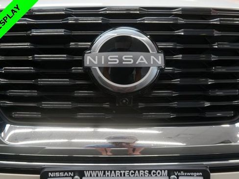 Certified 2022 Nissan Rogue Platinum w/ Head-Up Display Package image 72