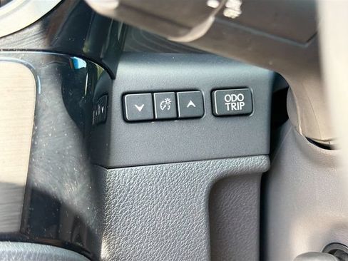 Used 2025 Lexus ES 350 w/ Premium Package FWD image 35