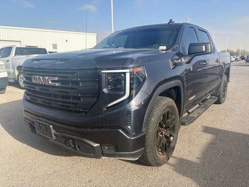 Used 2024 GMC Sierra 1500 Elevation image 1