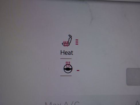 New 2026 Jeep Grand Cherokee Altitude image 4