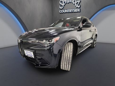 Used 2024 Alfa Romeo Stelvio Veloce image 11