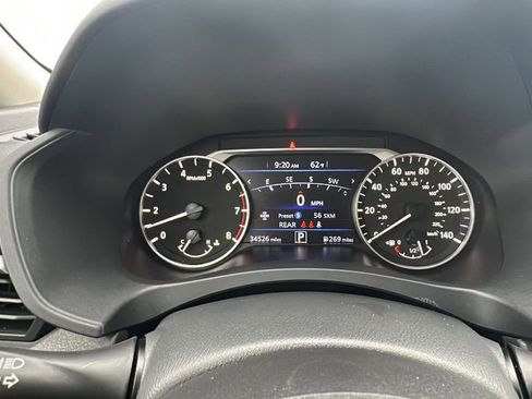 Used 2023 Nissan Altima 2.5 SR w/ SR Premium Package image 25