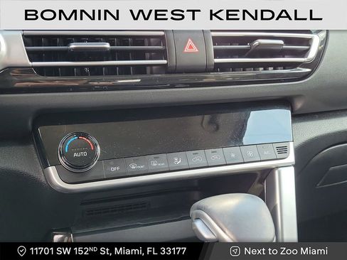 Used 2023 Kia Seltos SX image 18