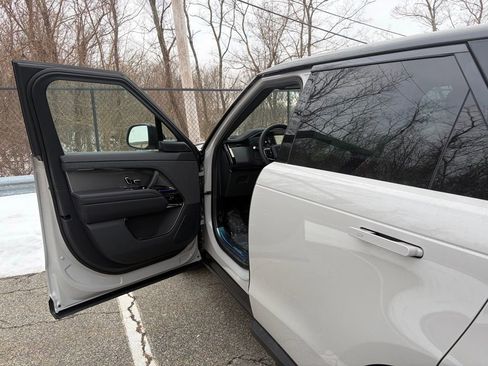 New 2026 Land Rover Range Rover Sport SE image 10