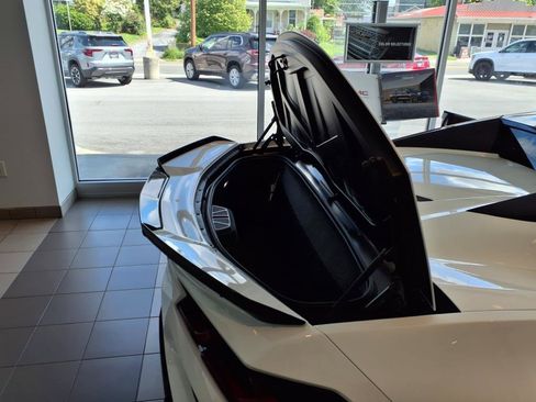 Certified 2024 Chevrolet Corvette Z06 RWD image 18