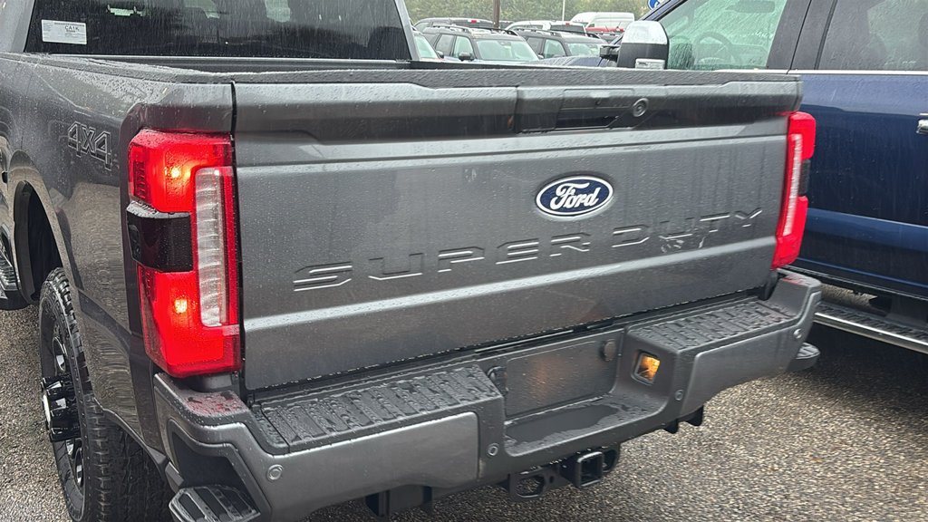 New 2027 Ford F250 XLT w/ XLT Premium Package AWD/4WD image 6