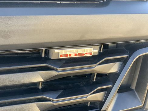 Certified 2024 Chevrolet Colorado Trail Boss w/ Safety Package AWD/4WD image 31