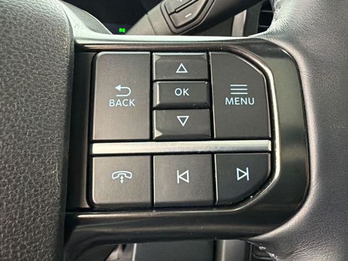 Certified 2025 Ford F250 Platinum w/ FX4 Off-Road Package AWD/4WD image 18