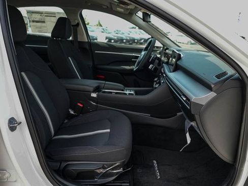 New 2026 Hyundai Sonata SEL FWD image 19
