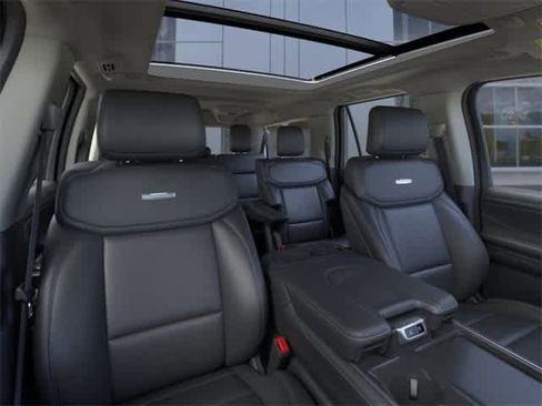 New 2025 Ford Expedition Max Platinum w/ Driver's Package image 10