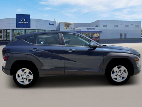 New 2026 Hyundai Kona SE image 9