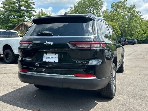Used 2022 Jeep Grand Cherokee L Limited AWD/4WD image 15