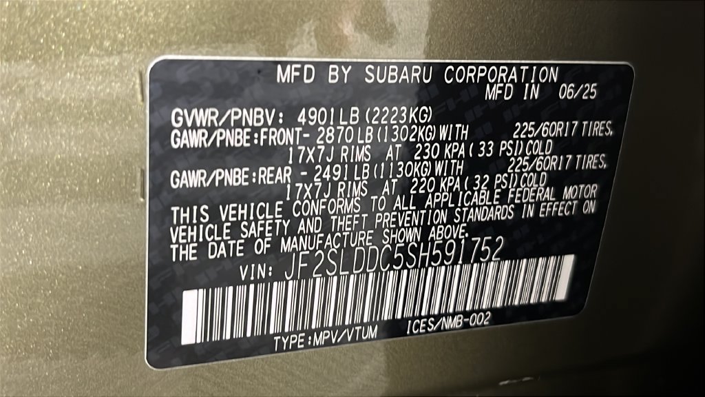 Used 2025 Subaru Forester Premium AWD/4WD image 44