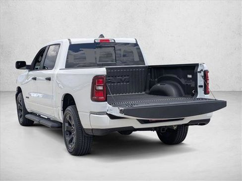 New 2026 RAM 1500 Express AWD/4WD image 9