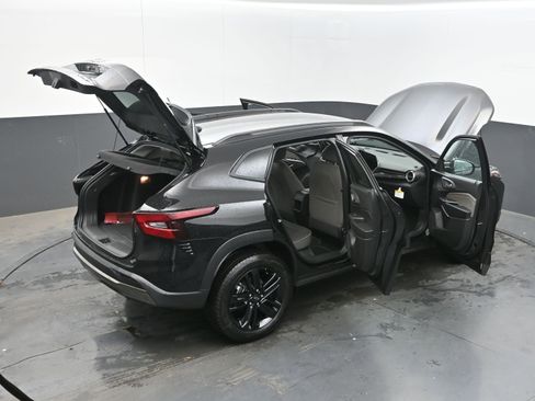 New 2026 Chevrolet Trax ACTIV FWD image 47