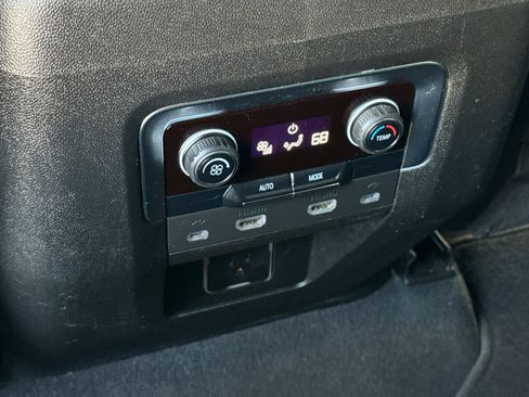 Used 2021 Chevrolet Suburban RST w/ Rear Media and Nav Package AWD/4WD image 14