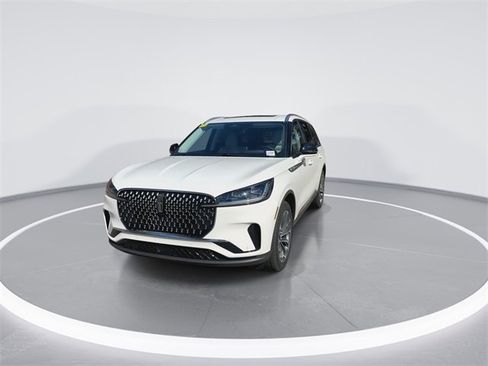 New 2026 Lincoln Aviator Reserve w/ Luxury Package image 3