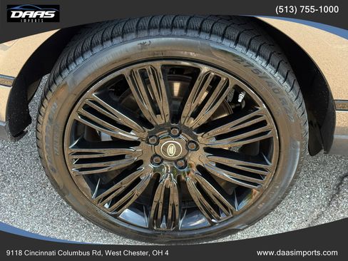 Used 2018 Land Rover Range Rover Supercharged AWD/4WD image 18