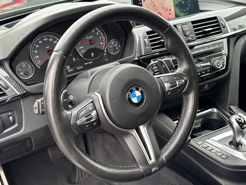 Used 2020 BMW M4 Convertible w/ Competition Package image 14