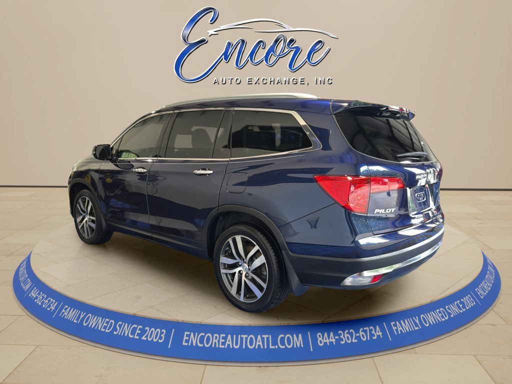 Used 2016 Honda Pilot Elite image 3
