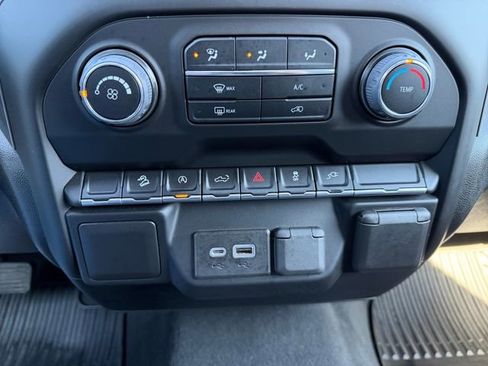 Used 2022 Chevrolet Silverado 1500 Custom Trail Boss w/ LPO, Dark Essentials Package image 22