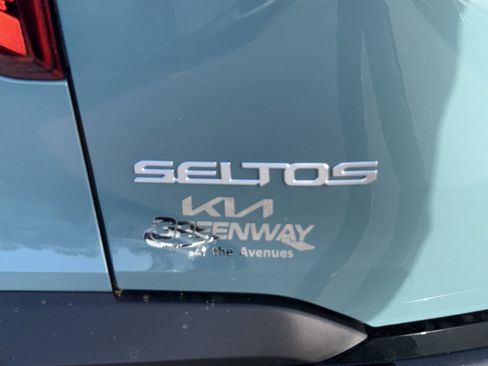 New 2026 Kia Seltos S image 9