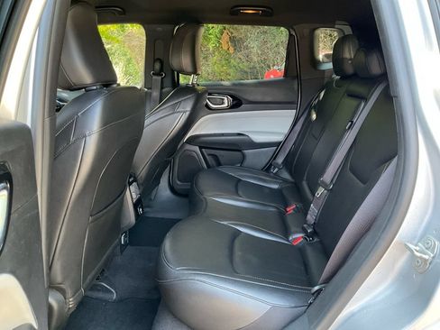 Used 2024 Jeep Compass Limited AWD/4WD image 29