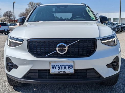 New 2025 Volvo XC40 B5 Ultra w/ Climate Package image 8