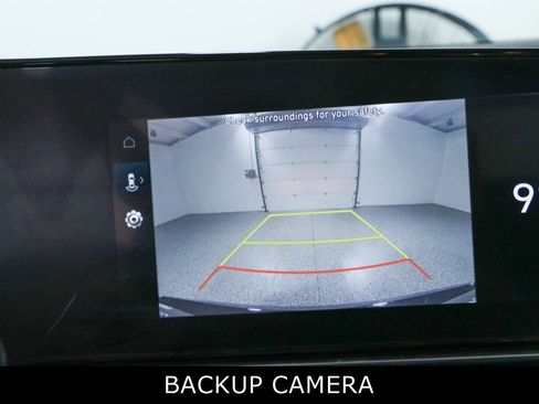 Used 2024 Hyundai Elantra SEL FWD image 19