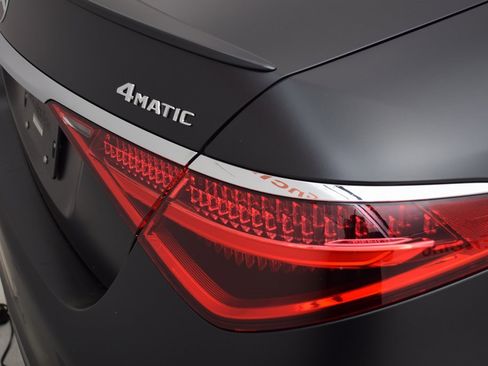 New 2026 Mercedes-Benz S 580 4MATIC Sedan image 13
