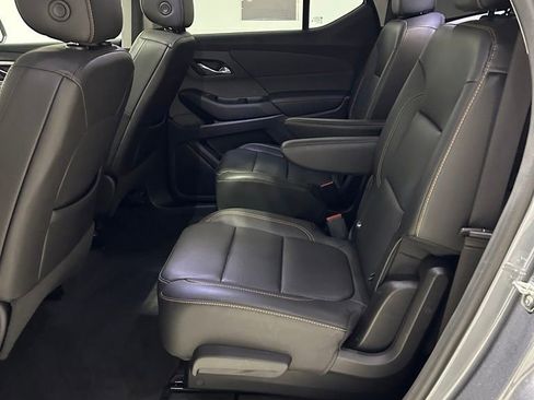 Used 2021 Chevrolet Traverse LT w/ LT Premium Package FWD image 27