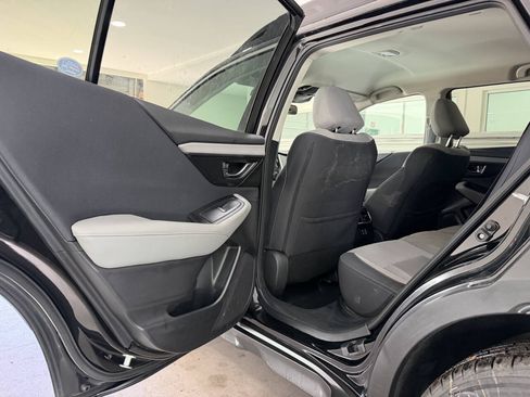 Used 2023 Subaru Outback Premium AWD/4WD image 17