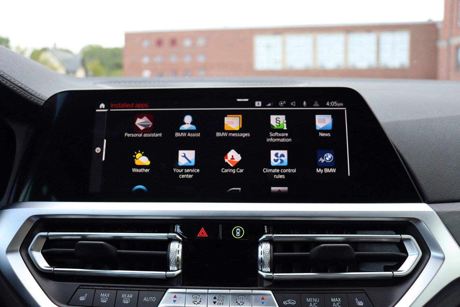 Used 2023 BMW 430i xDrive Convertible w/ M Sport Package AWD/4WD image 35