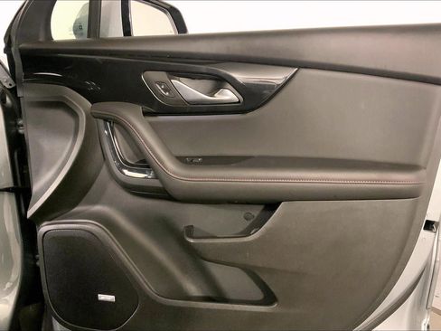 Used 2025 Chevrolet Blazer RS FWD image 25