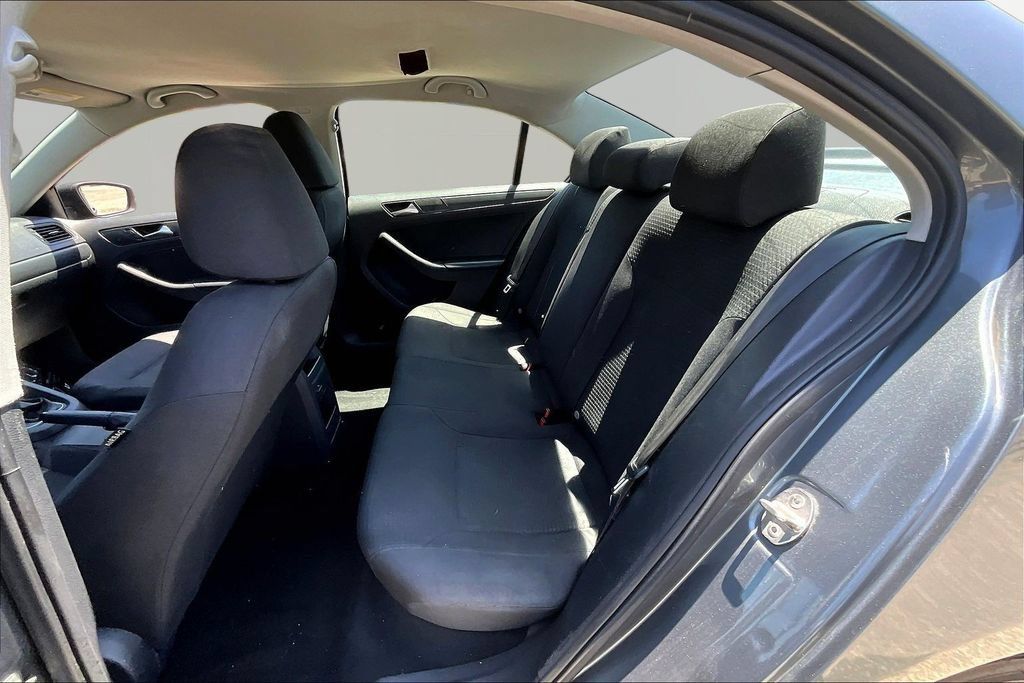 Used 2016 Volkswagen Jetta S FWD image 20