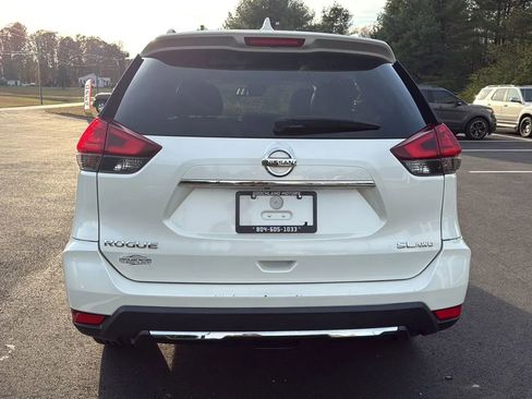 Used 2017 Nissan Rogue SL w/ SL Premium Package image 56