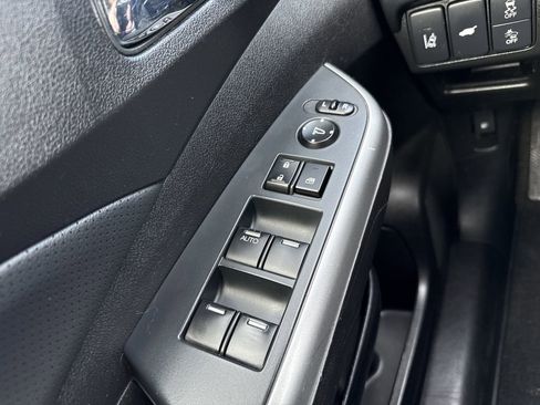 Used 2015 Honda CR-V Touring image 31