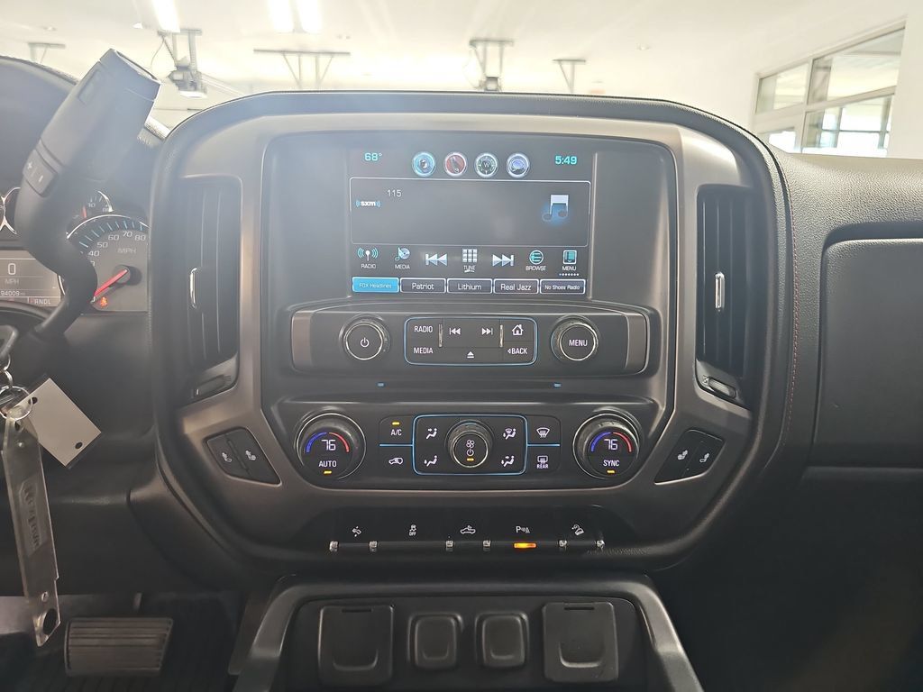 Used 2018 GMC Sierra 2500 SLT w/ All Terrain HD Package AWD/4WD image 25