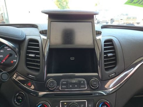 Used 2019 Chevrolet Impala Premier w/ Premier Convenience Package FWD image 56