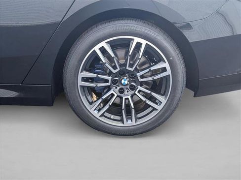 New 2027 BMW 530i xDrive w/ M Sport Package AWD/4WD image 7