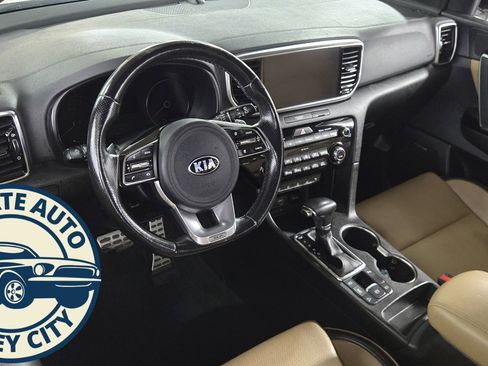 Used 2022 Kia Sportage SX image 10