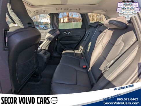 Certified 2023 Volvo XC60 B5 Plus image 23