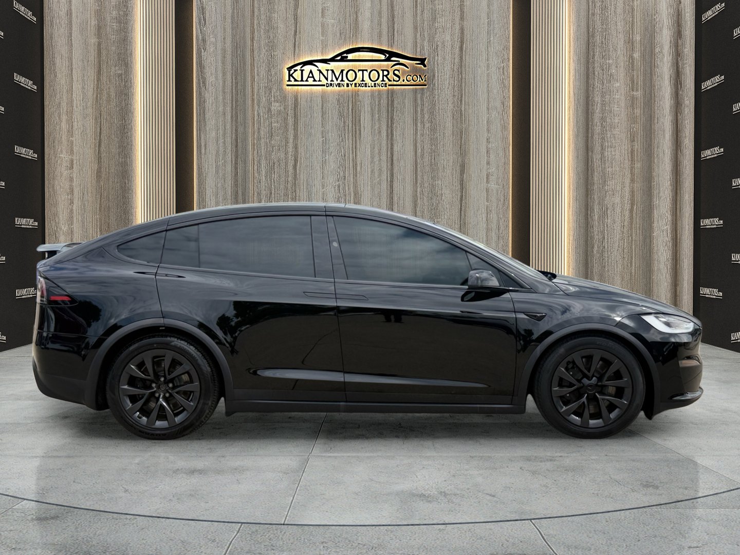 Used 2023 Tesla Model X AWD/4WD image 15
