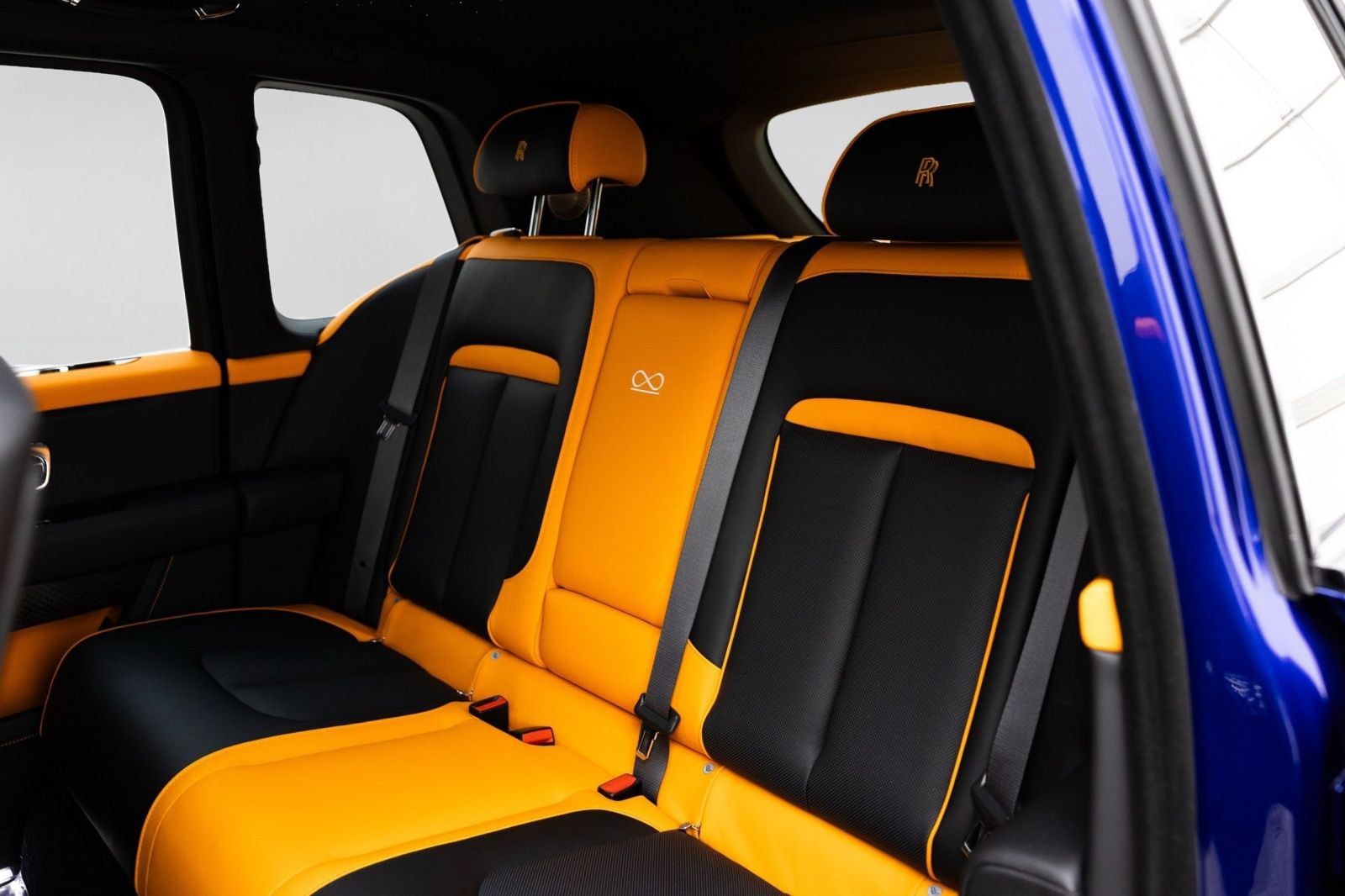 New 2027 Rolls-Royce Cullinan Black Badge AWD/4WD image 18