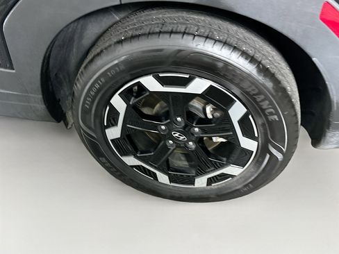 Used 2025 Hyundai Santa Fe SEL image 11