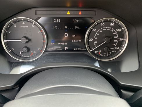 Used 2022 Mitsubishi Outlander SE image 16