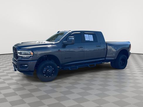 Used 2024 RAM 3500 Laramie w/ Night Edition AWD/4WD image 1